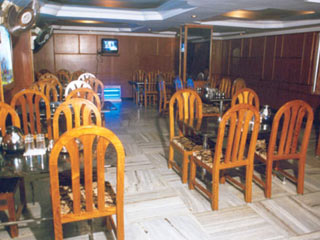 Maadhini Hotel Kanyakumari Restaurant